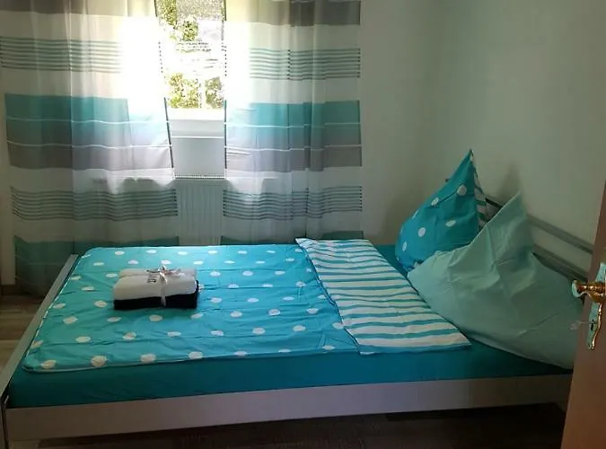 Kleine 3*